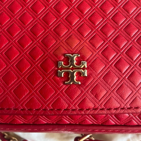 SOLD Tory Burch Marion embossed shrunken shoulder bag red - Picture 8 of 14